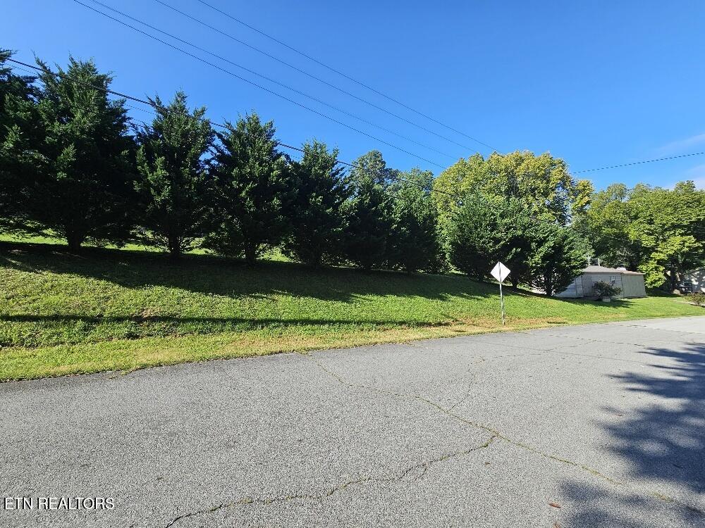 E Race Street Kingston TN 37763