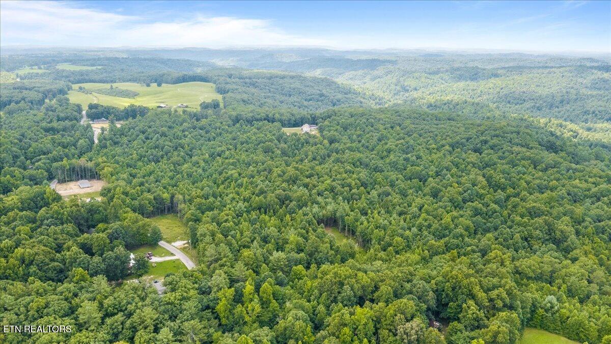 638 Jane Phillips Road Oneida TN 37841