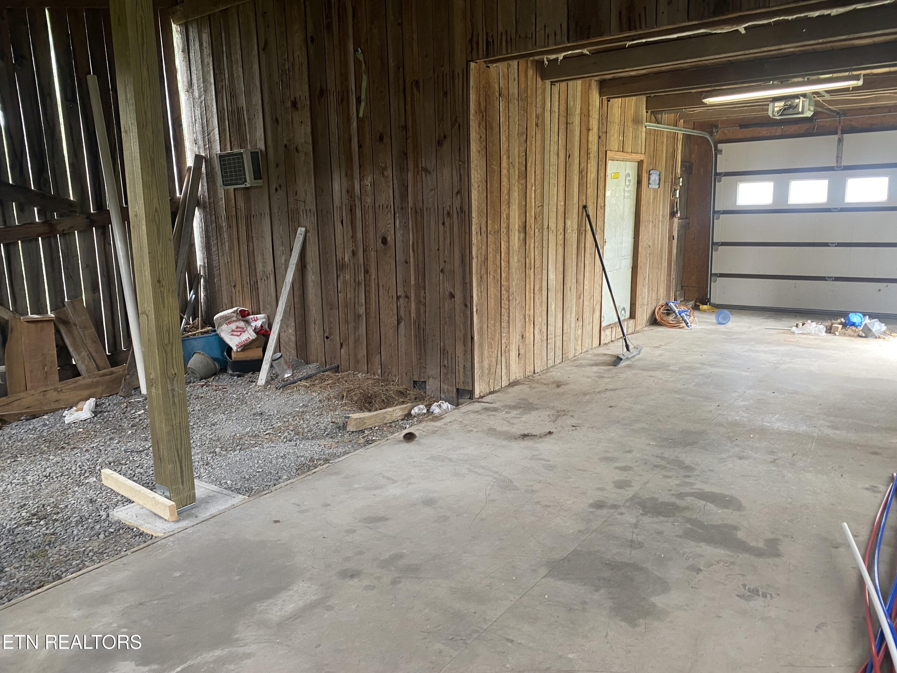 1088 Jones Ridge Road Speedwell TN 37870