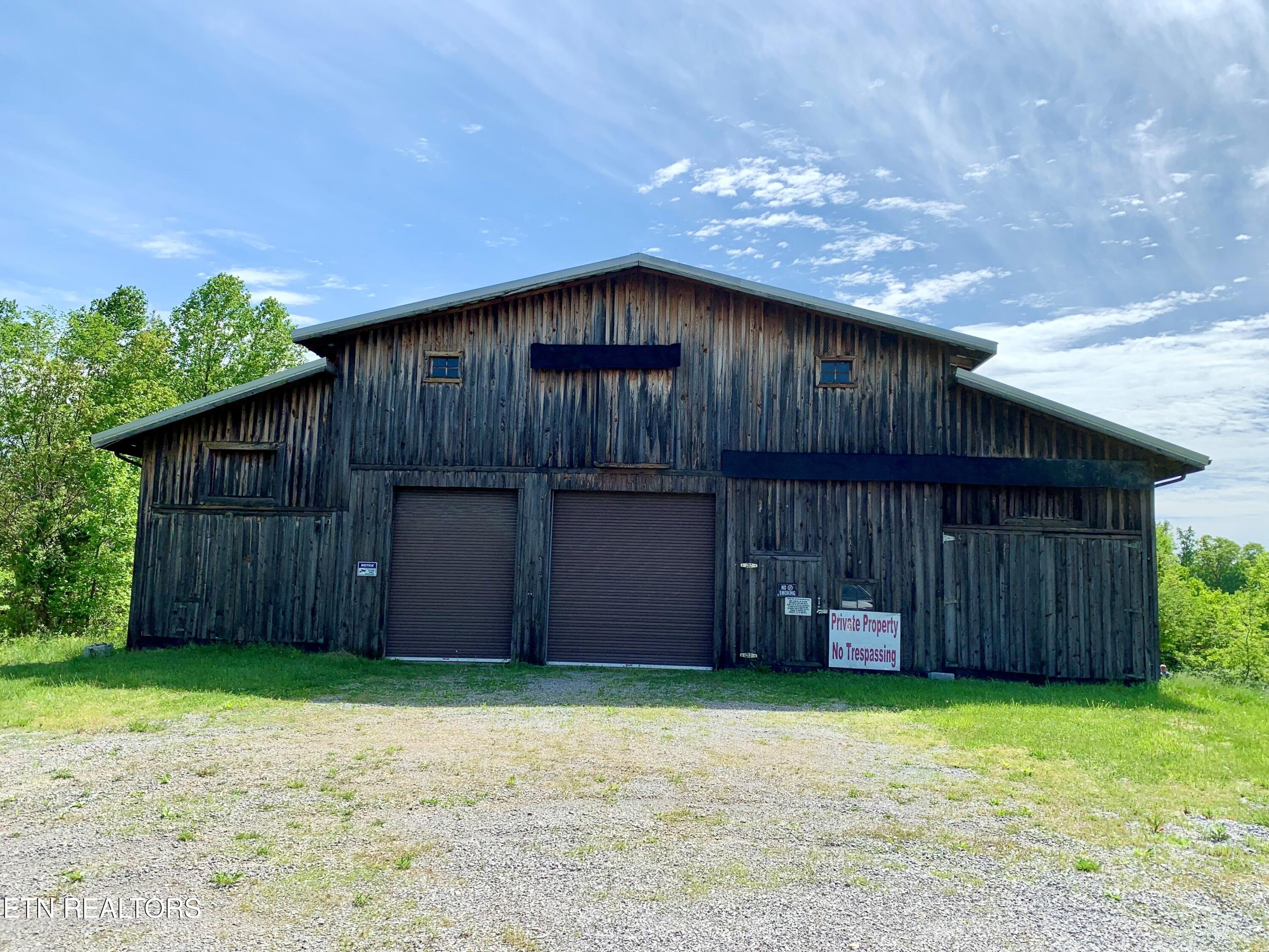 1088 Jones Ridge Road Speedwell TN 37870