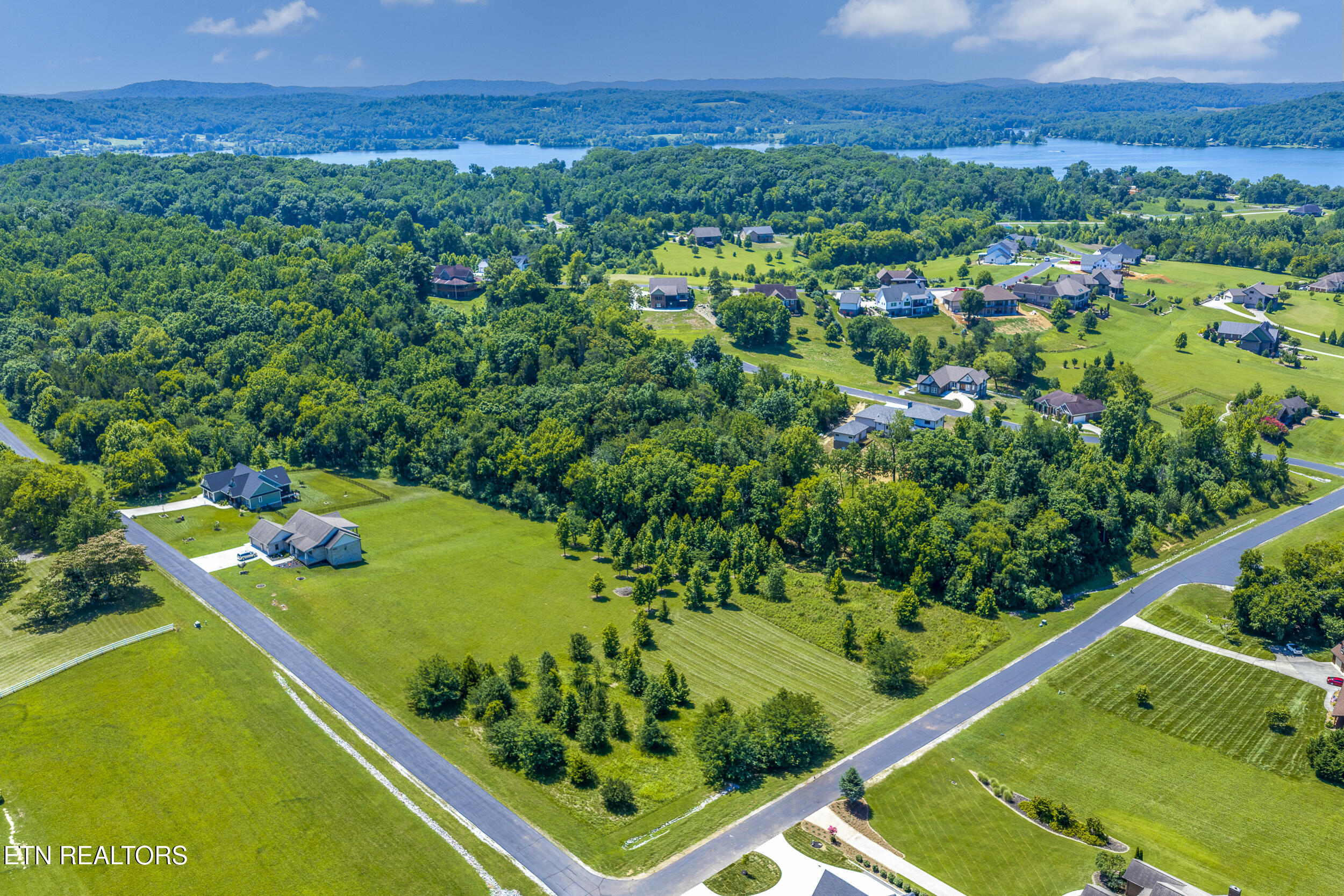 271 W Shore Drive Rockwood TN 37854