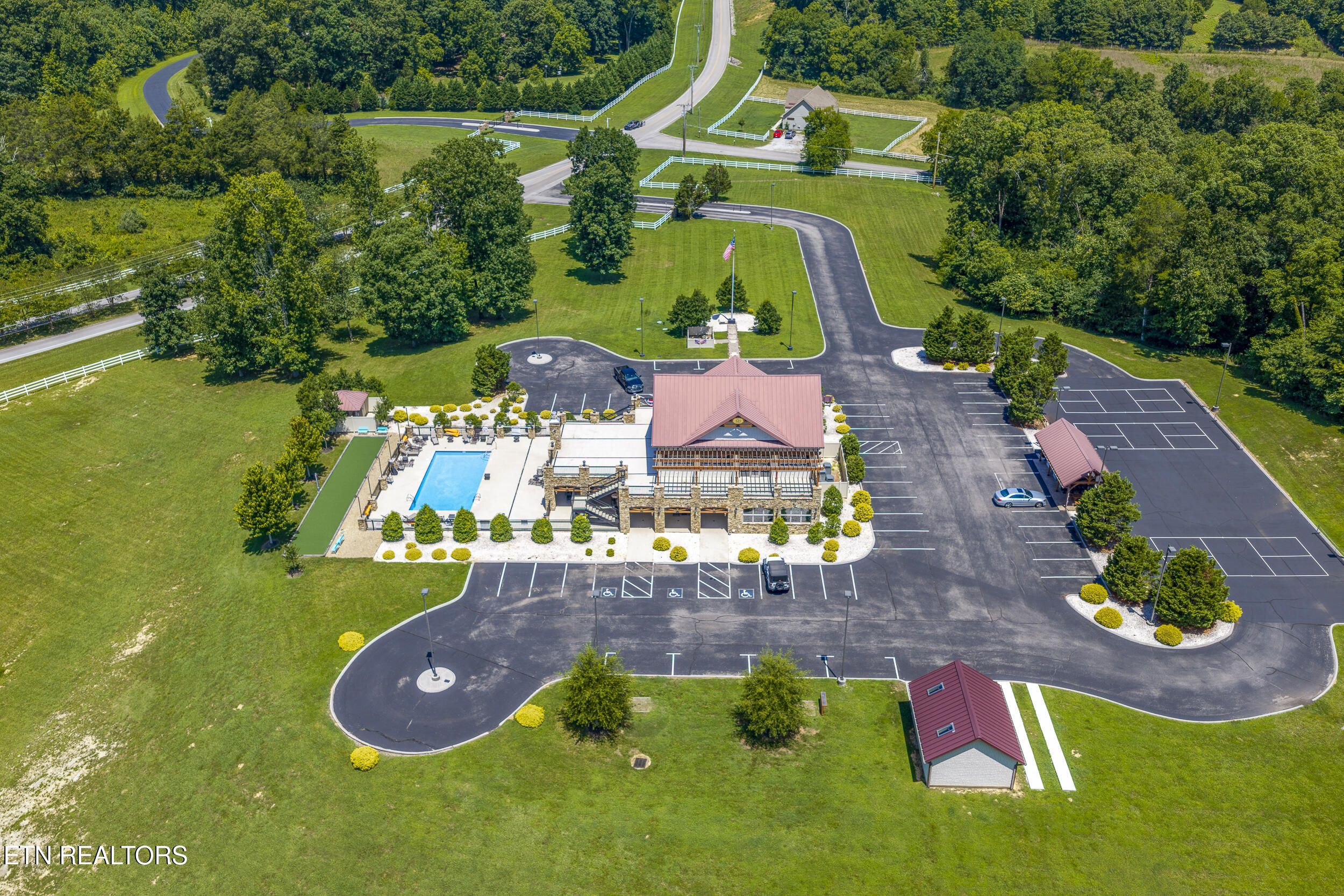 271 W Shore Drive Rockwood TN 37854