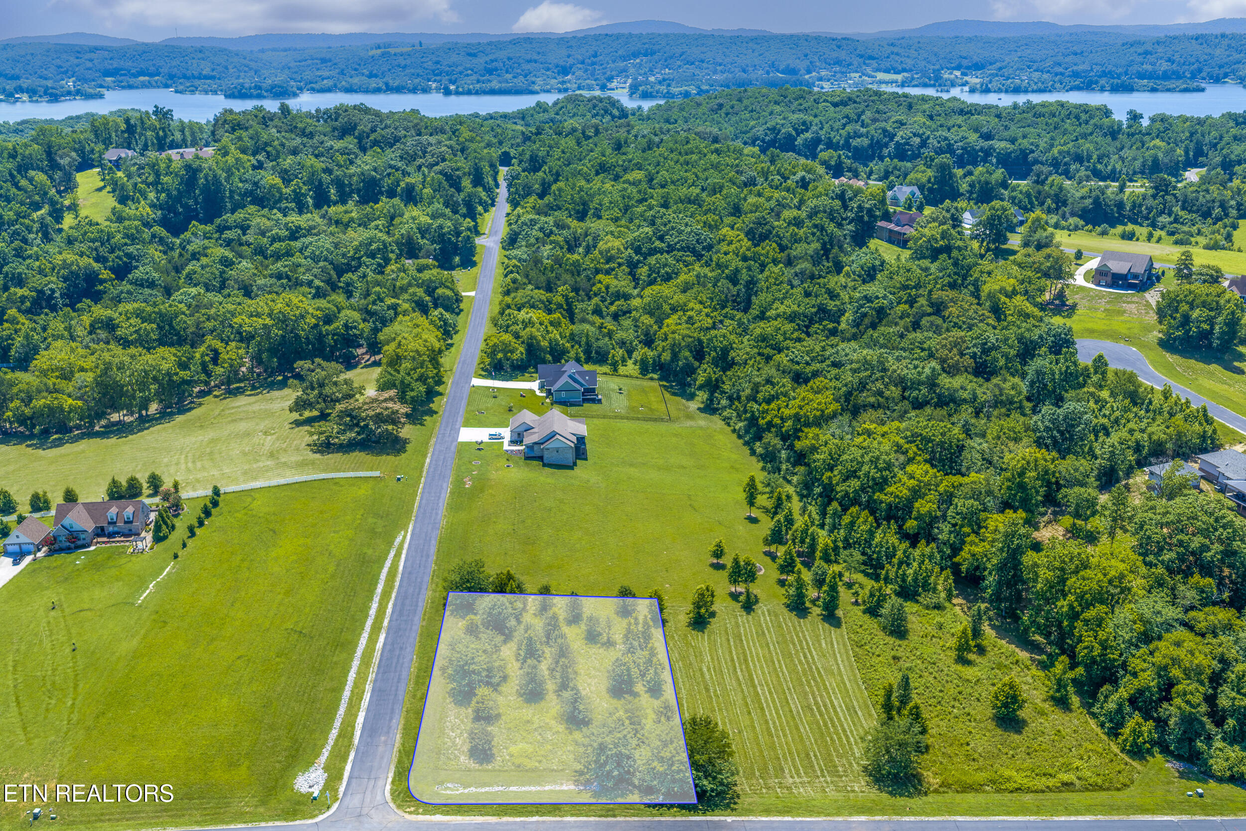 271 W Shore Drive Rockwood TN 37854