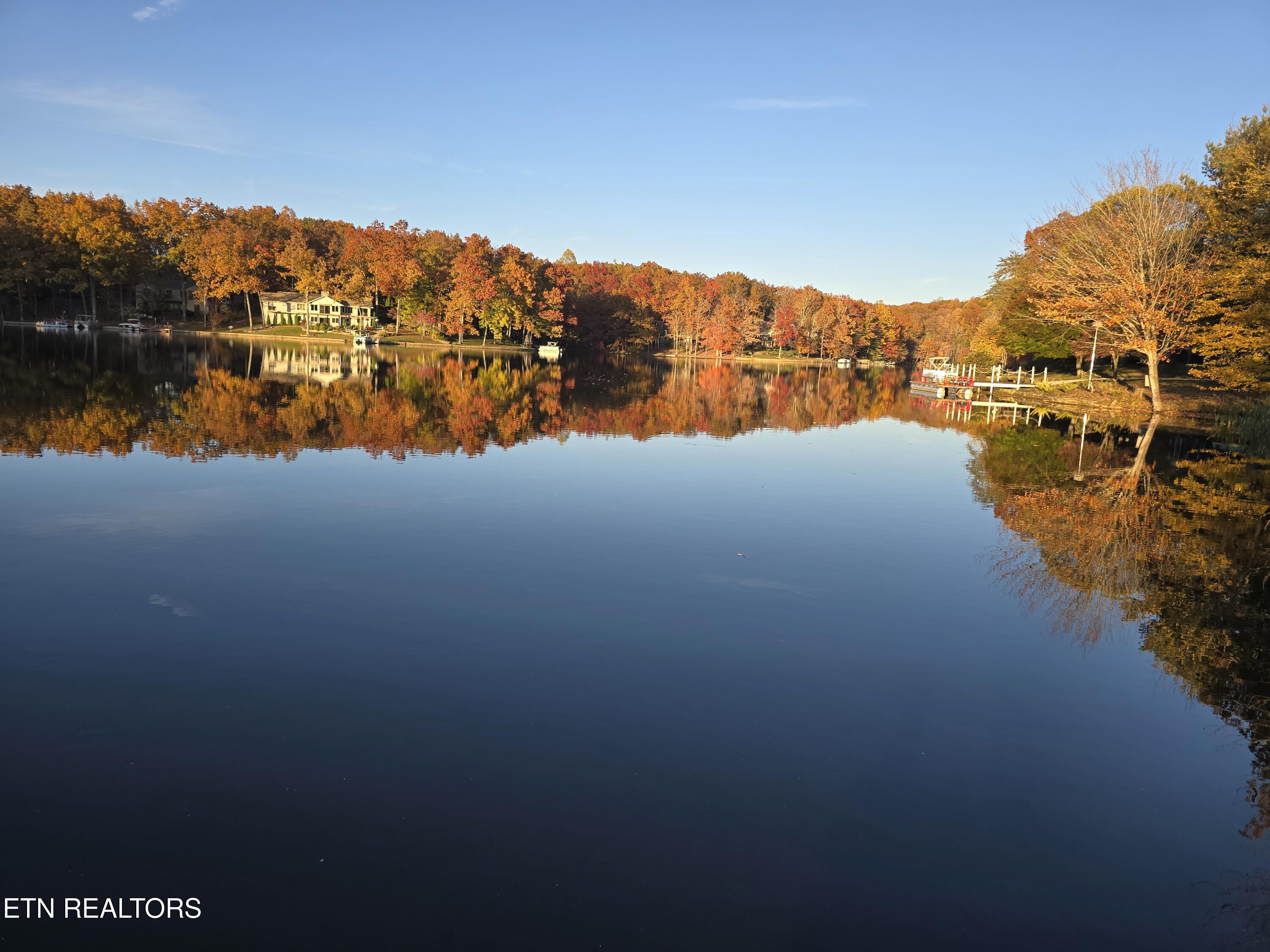 175 Pineridge Loop Crossville TN 38558
