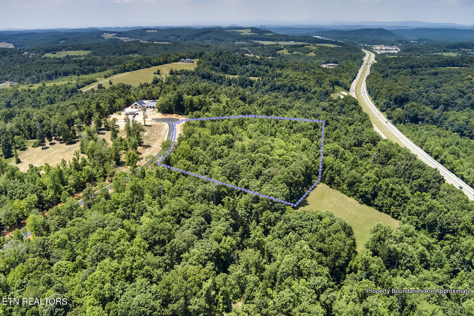 135 Canter Way Lenoir City TN 37771