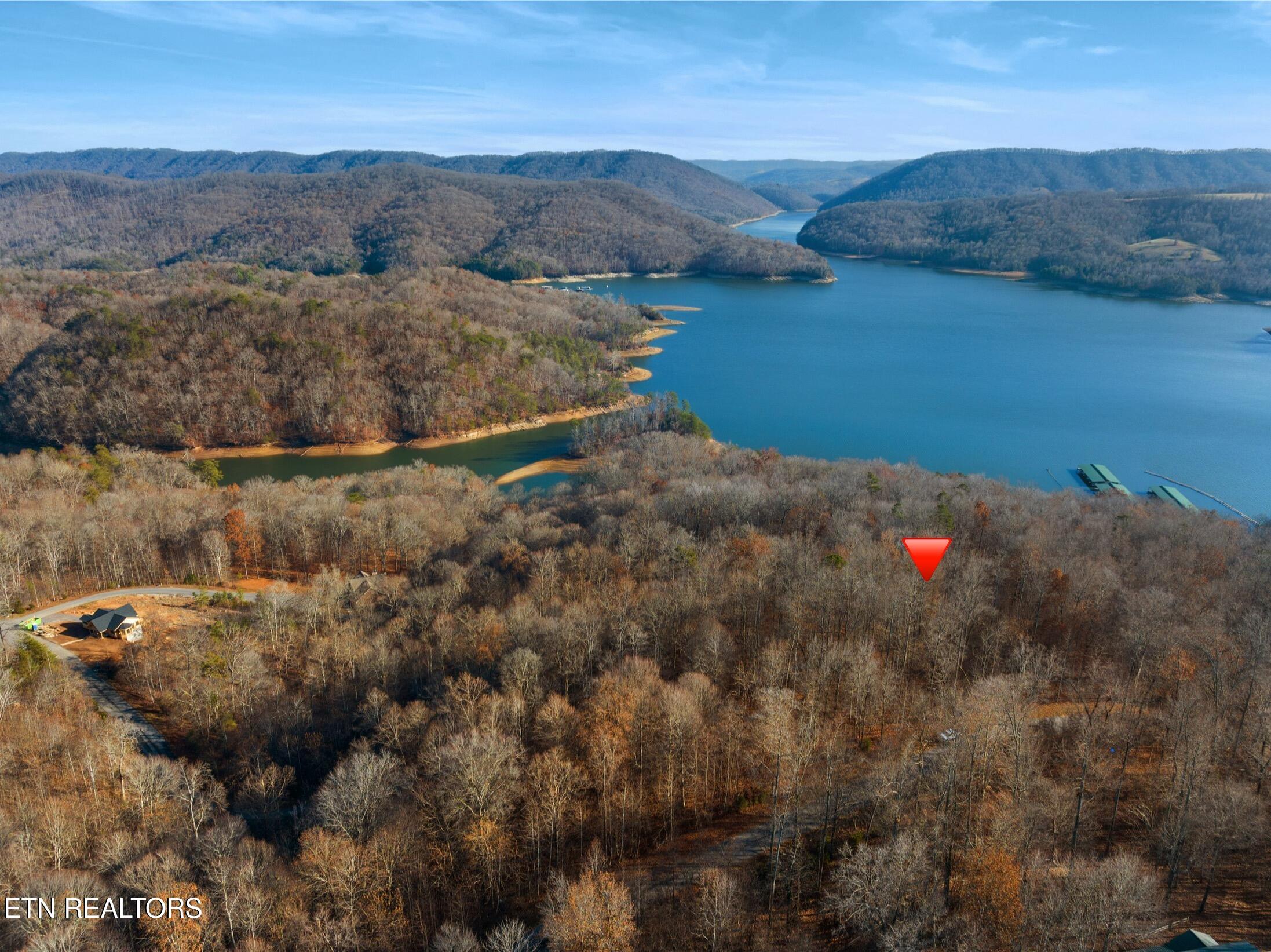 527 & 528 Garnet Trail New Tazewell TN 37825