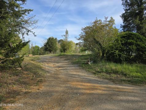 3697 Jackson Bend Road Lenoir City TN 37772
