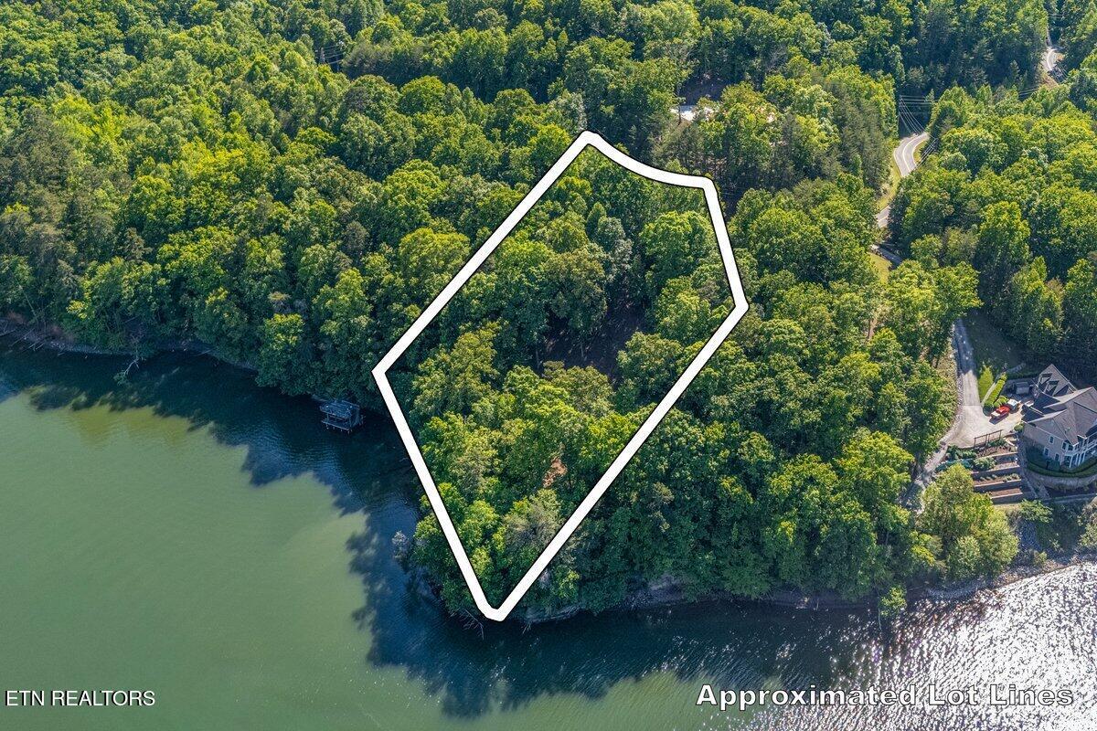 1196 Indian Shadows Drive Ten Mile TN 37880