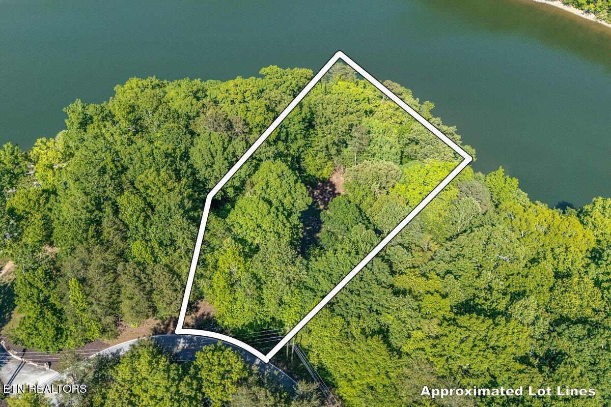 1196 Indian Shadows Drive Ten Mile TN 37880