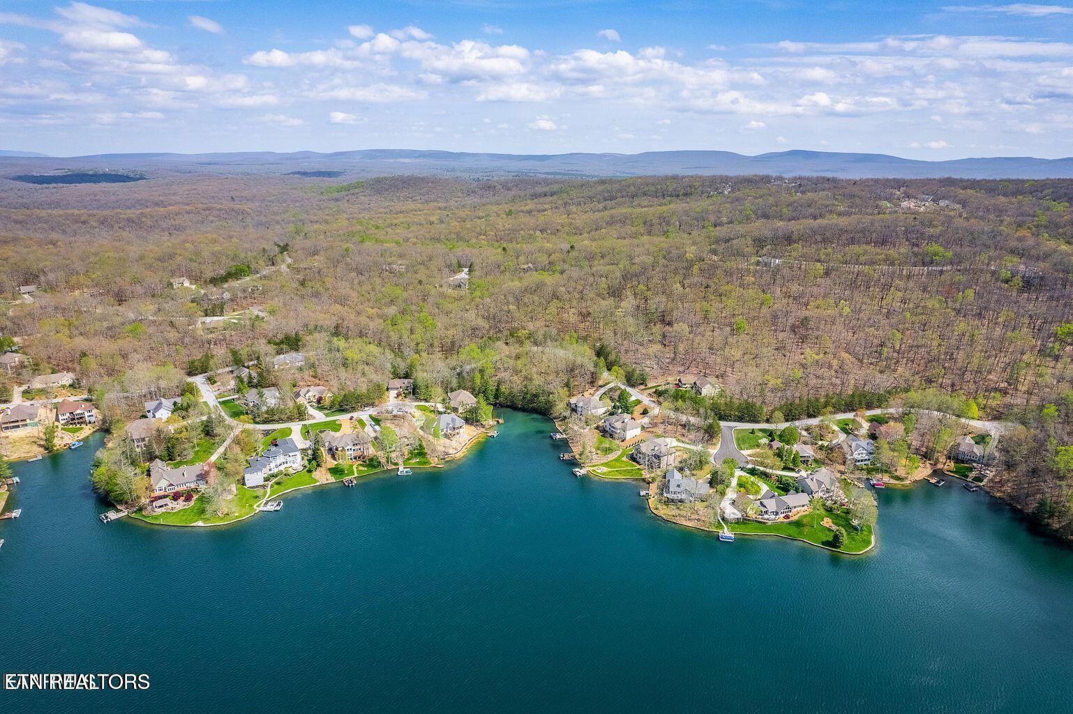38 Milnor Terrace Crossville TN 38558