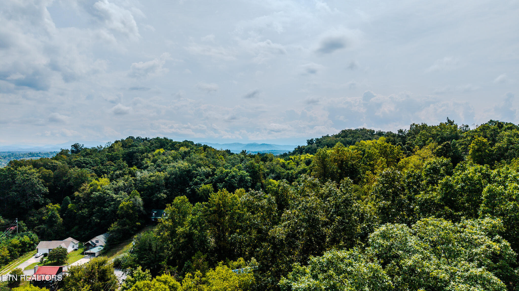 724 Hardin Lane Sevierville TN 37862