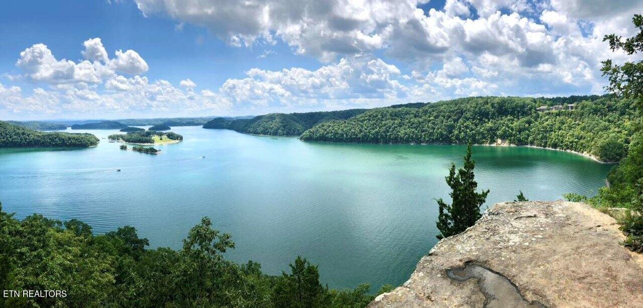 Lot 18 Amonett Circle Byrdstown TN 38549