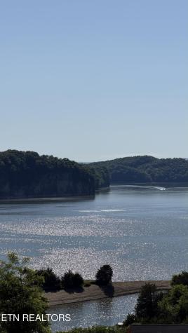 6300 Coves Edge Trail Russellville TN 37860