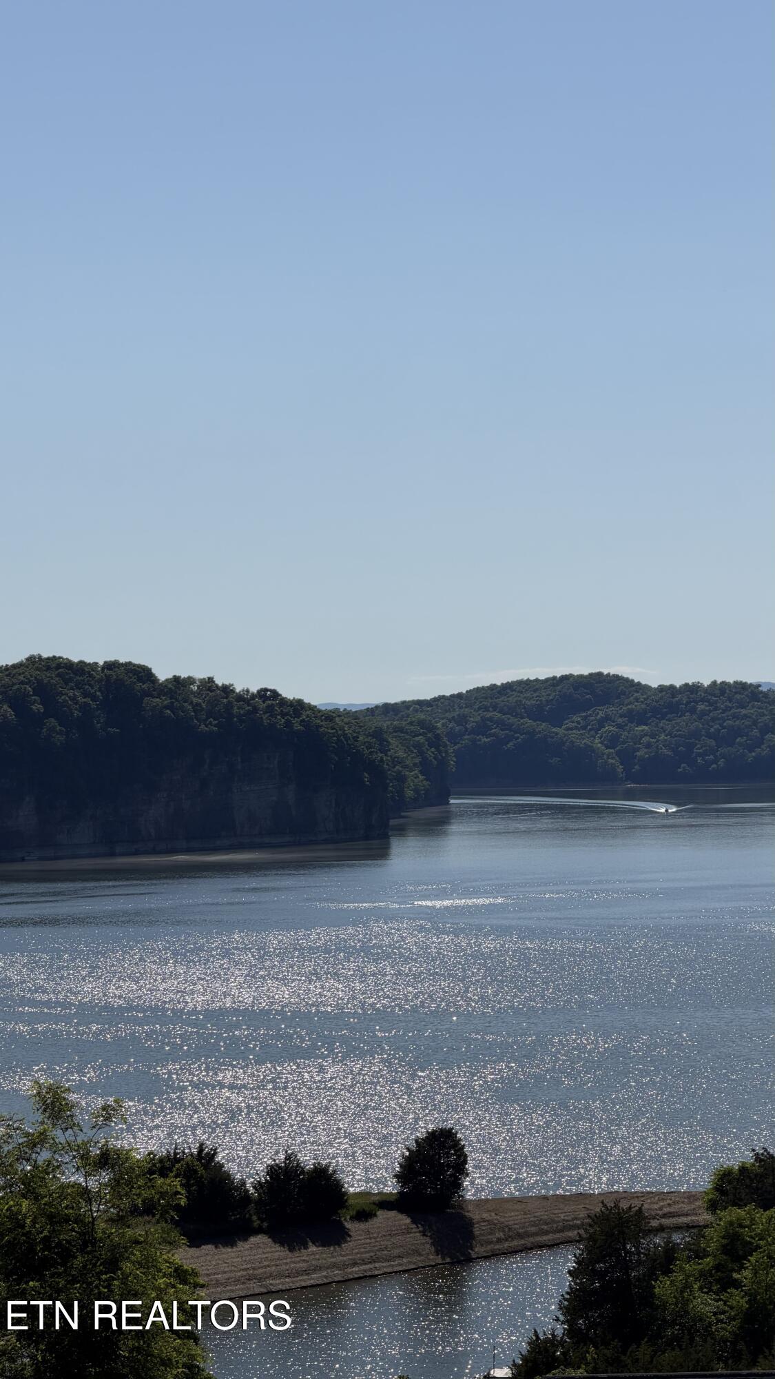 6300 Coves Edge Trail Russellville TN 37860