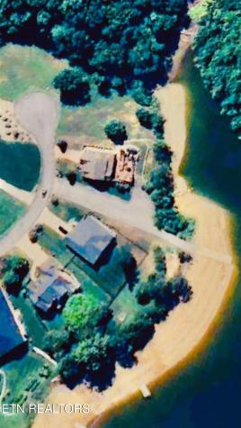 6300 Coves Edge Trail Russellville TN 37860