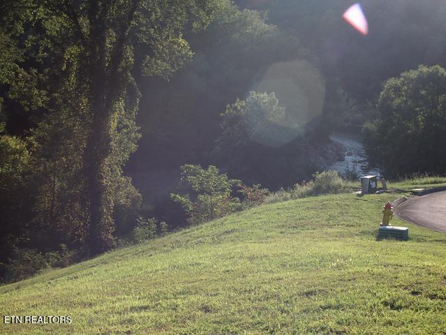 6300 Coves Edge Trail Russellville TN 37860