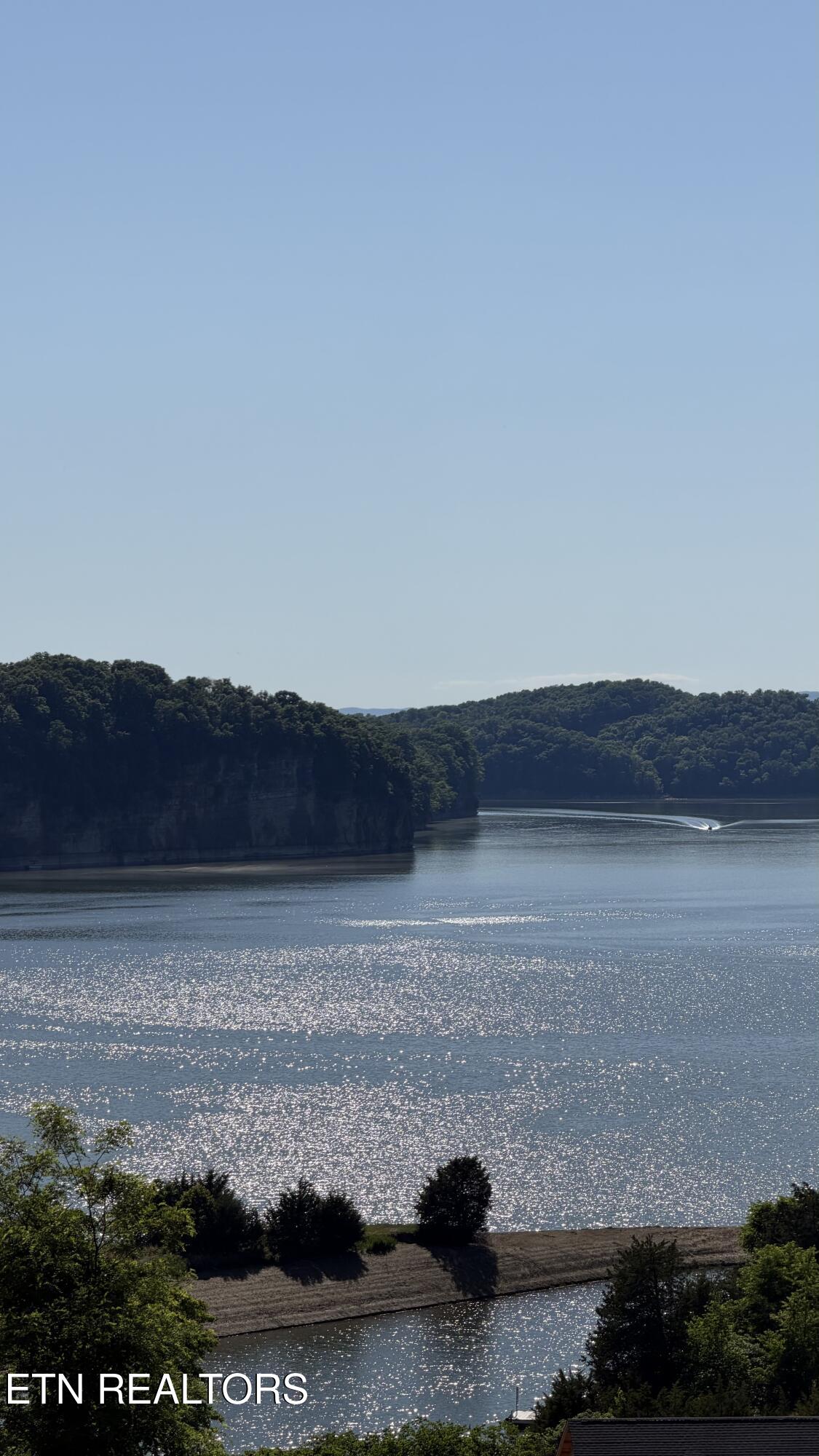 6300 Coves Edge Trail Russellville TN 37860