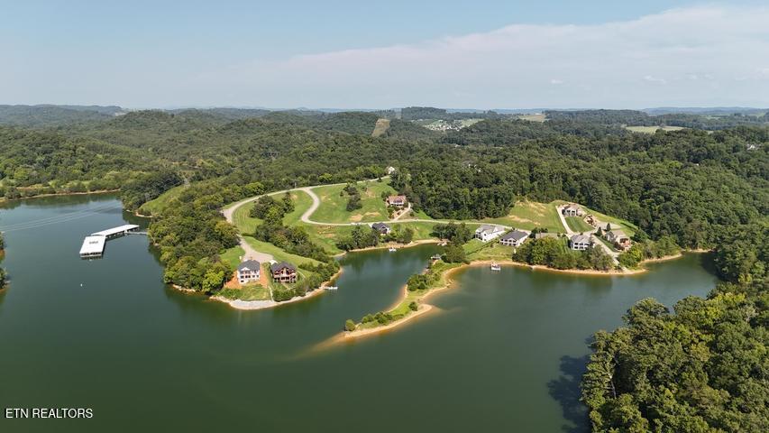 6300 Coves Edge Trail Russellville TN 37860