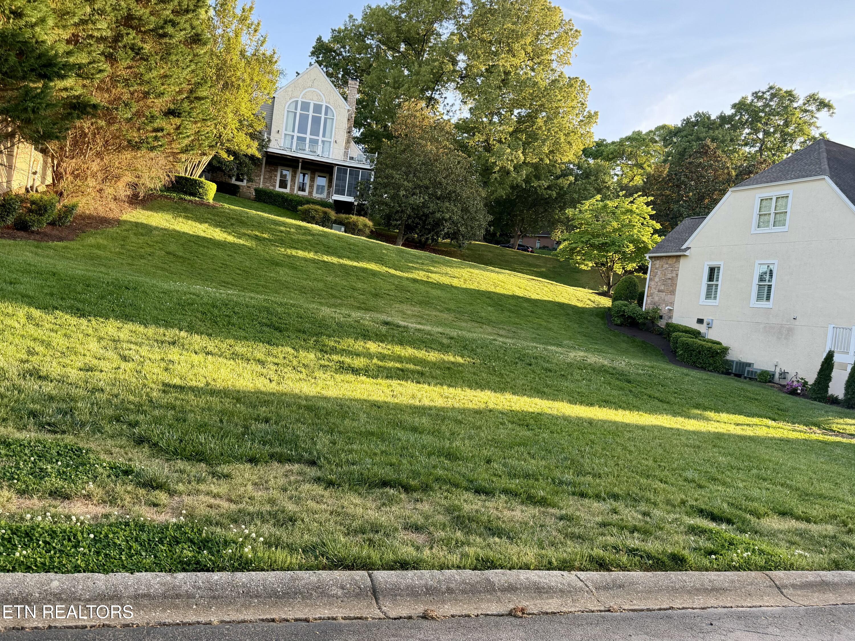 2105 Cottage Row Lane Knoxville TN 37922