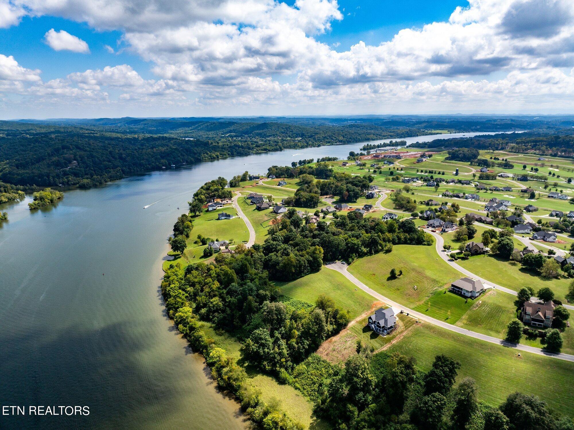 891 River Bank Trail Loudon TN 37774