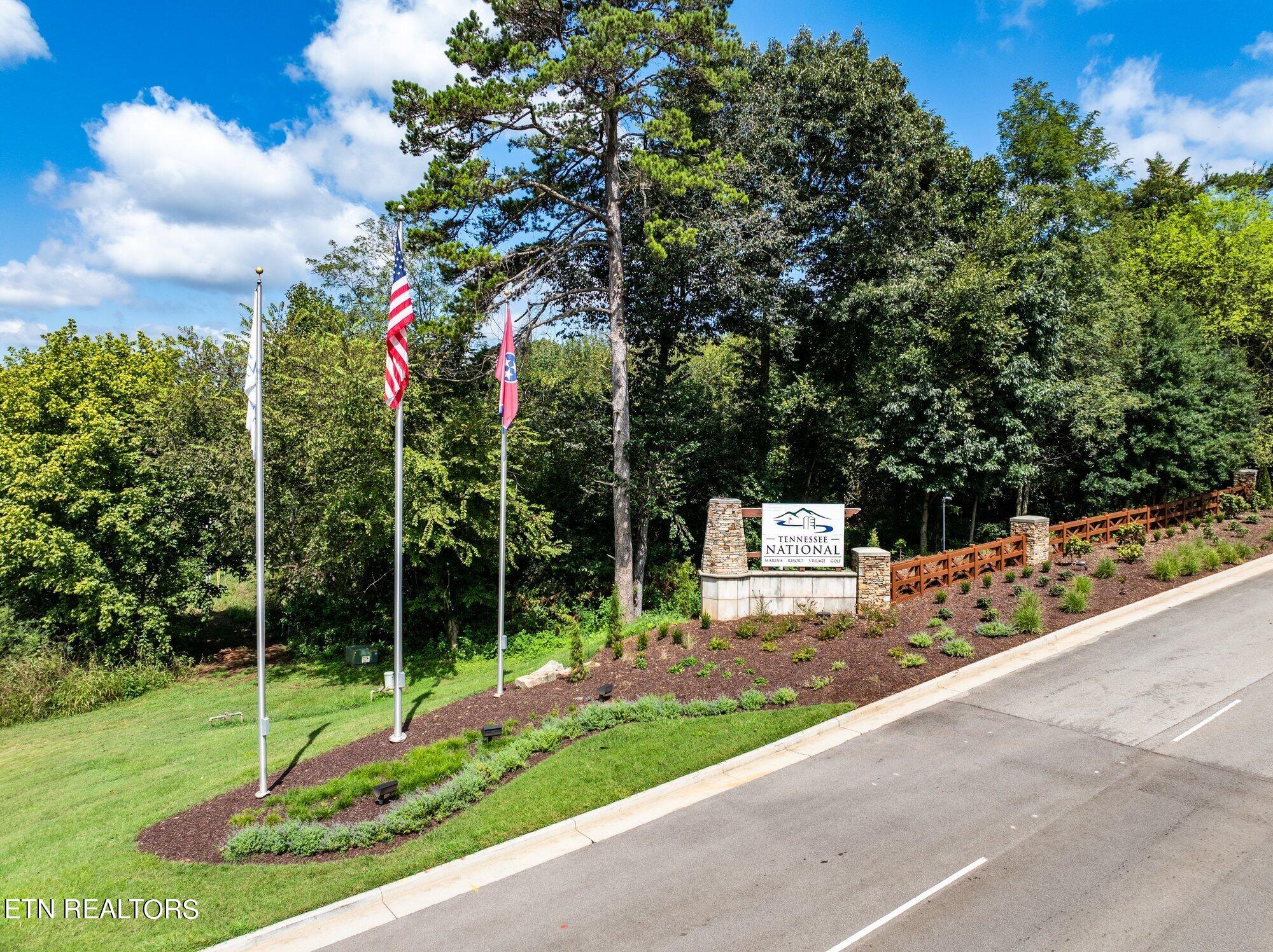 891 River Bank Trail Loudon TN 37774
