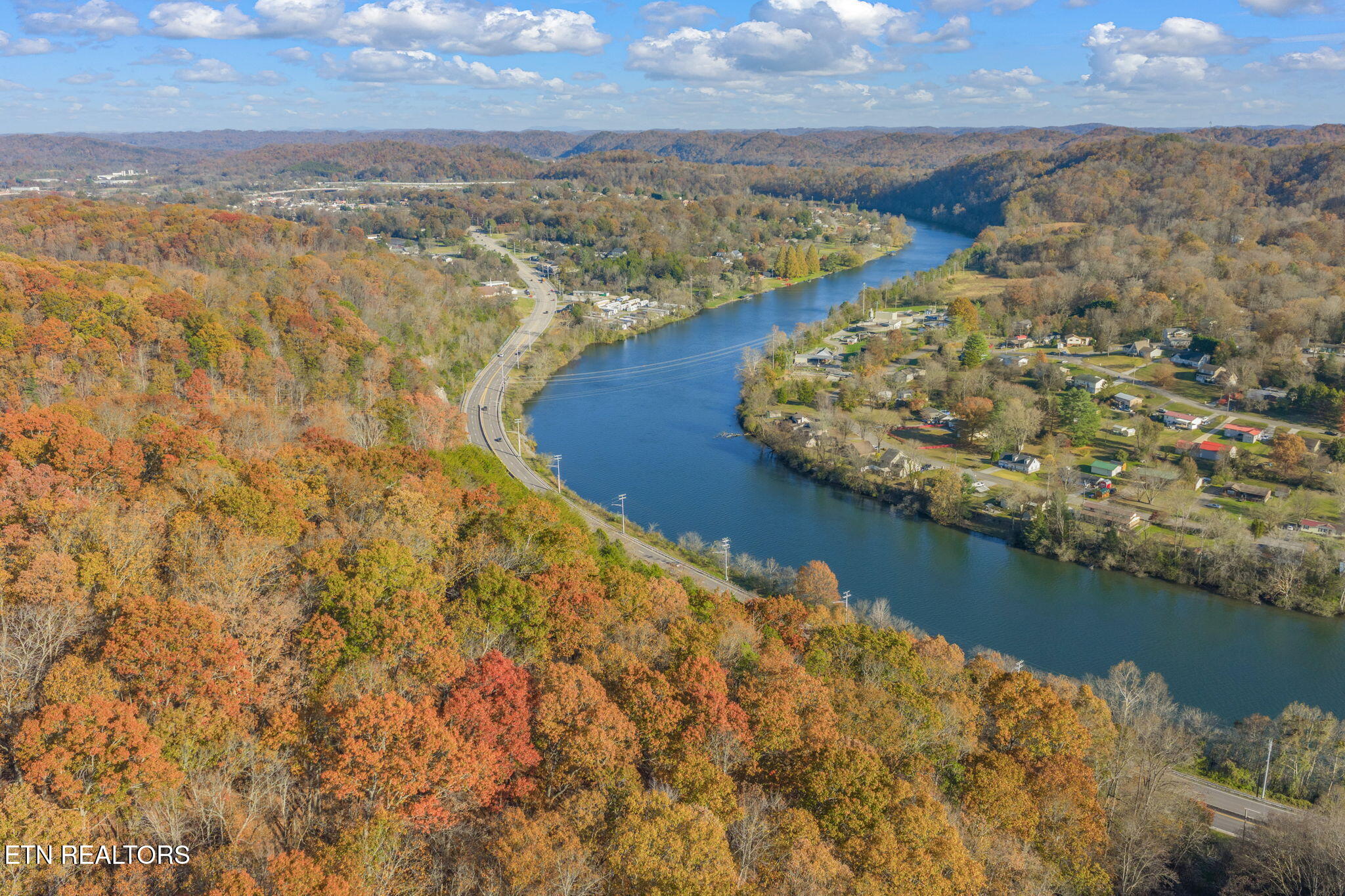 S Charles Seivers Boulevard Clinton TN 37716