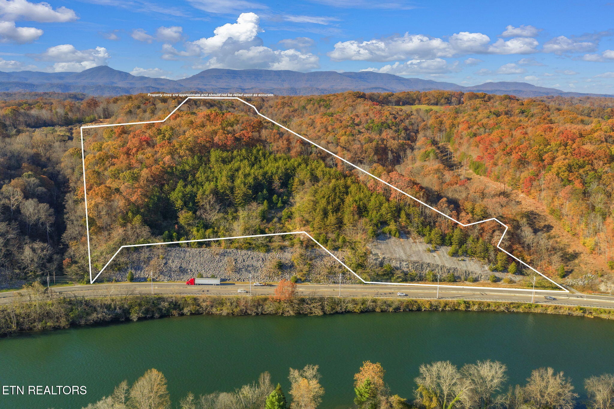 S Charles Seivers Boulevard Clinton TN 37716