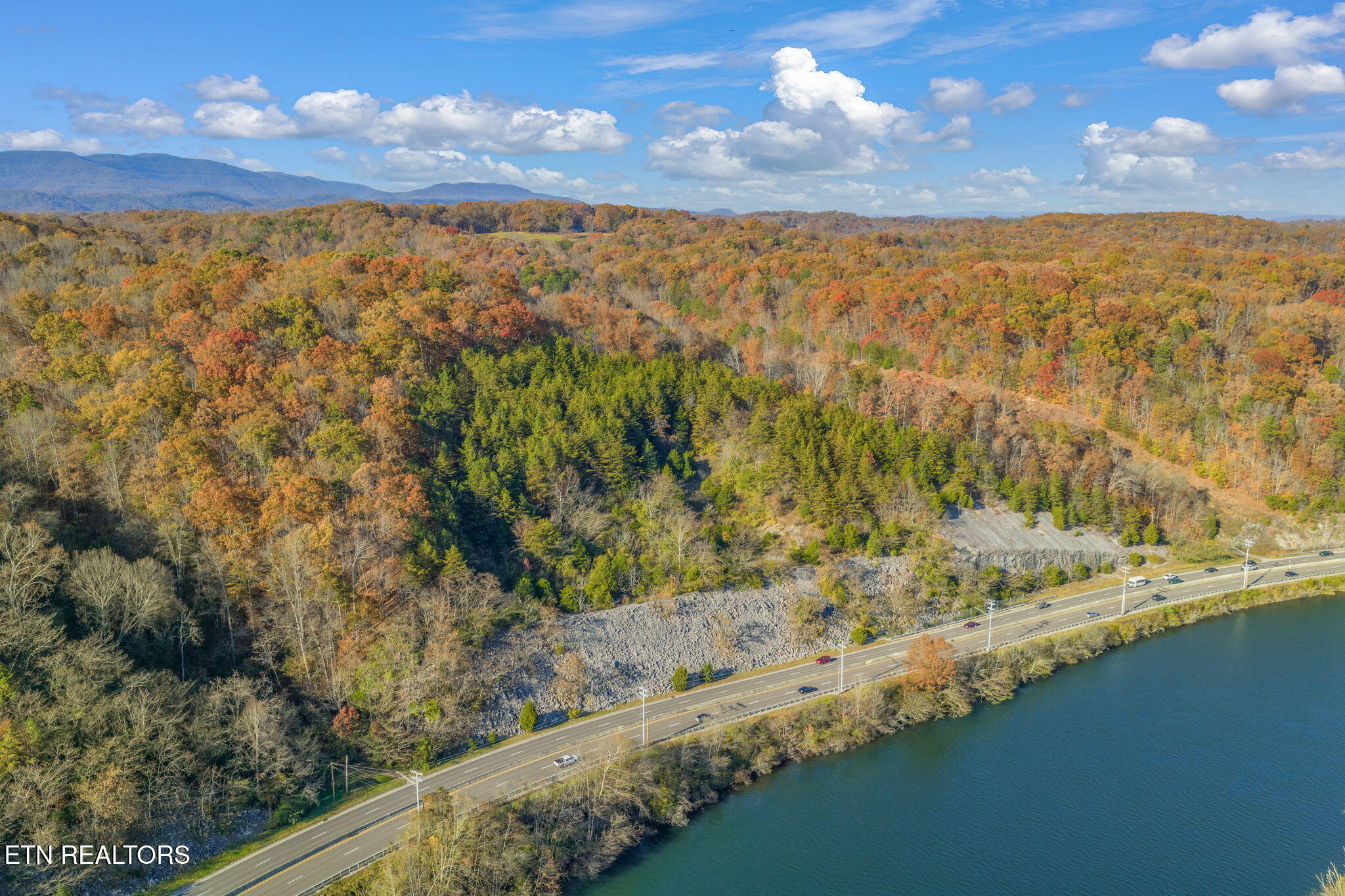 S Charles Seivers Boulevard Clinton TN 37716
