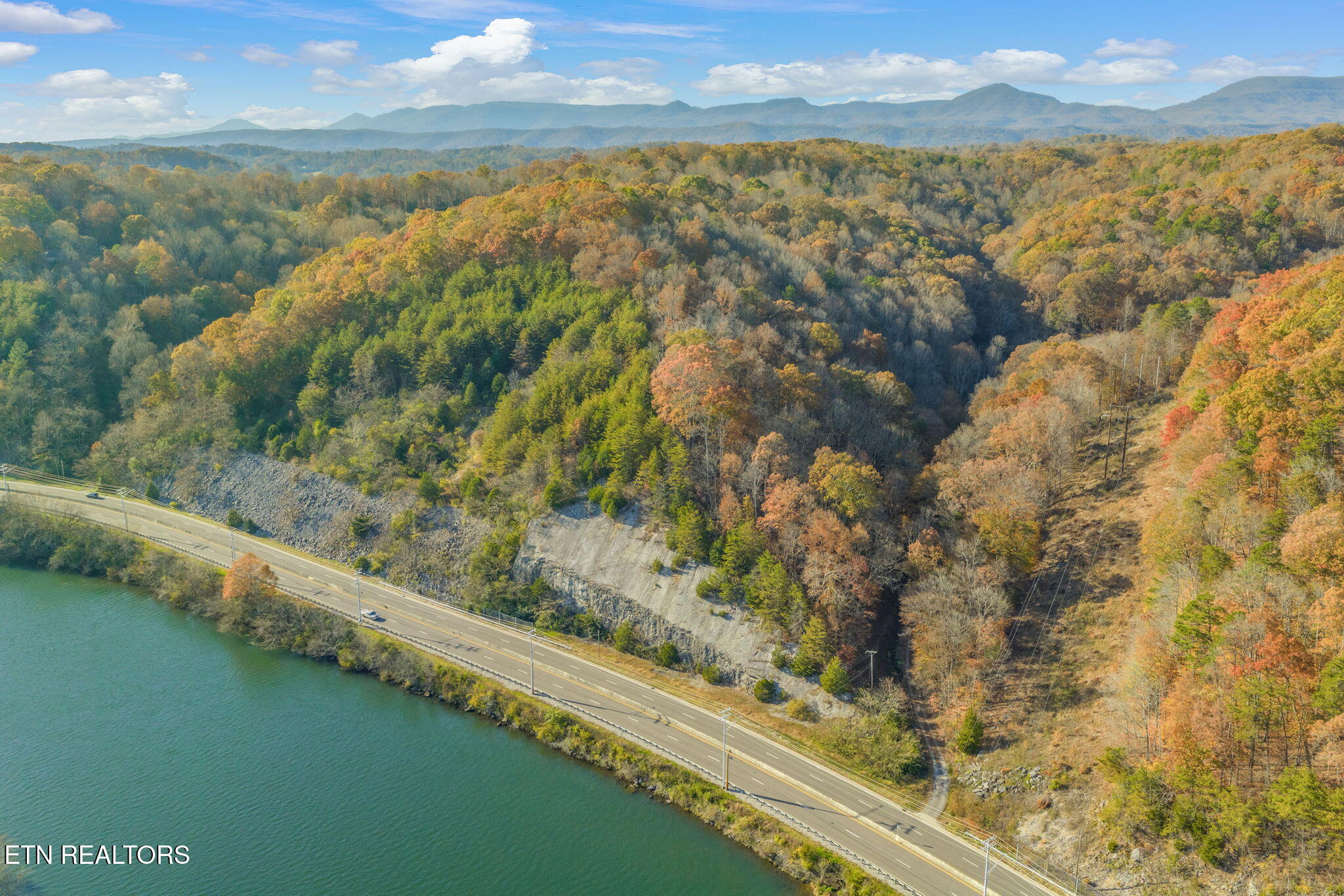 S Charles Seivers Boulevard Clinton TN 37716
