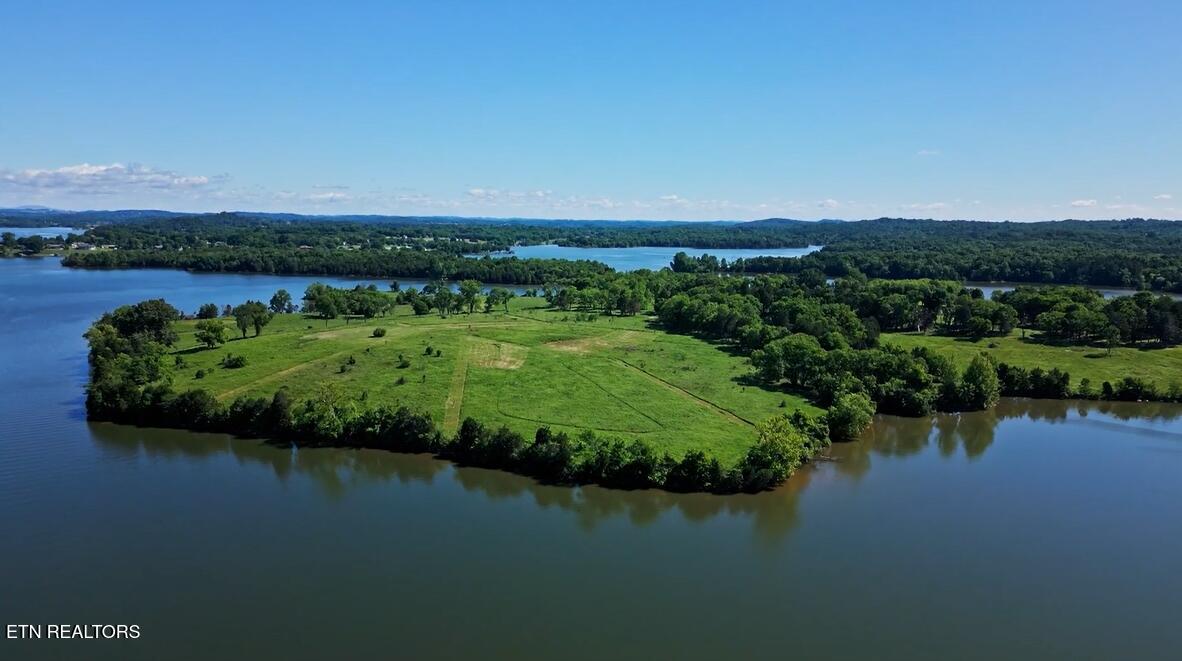 308 Mcreynolds Road Friendsville TN 37737