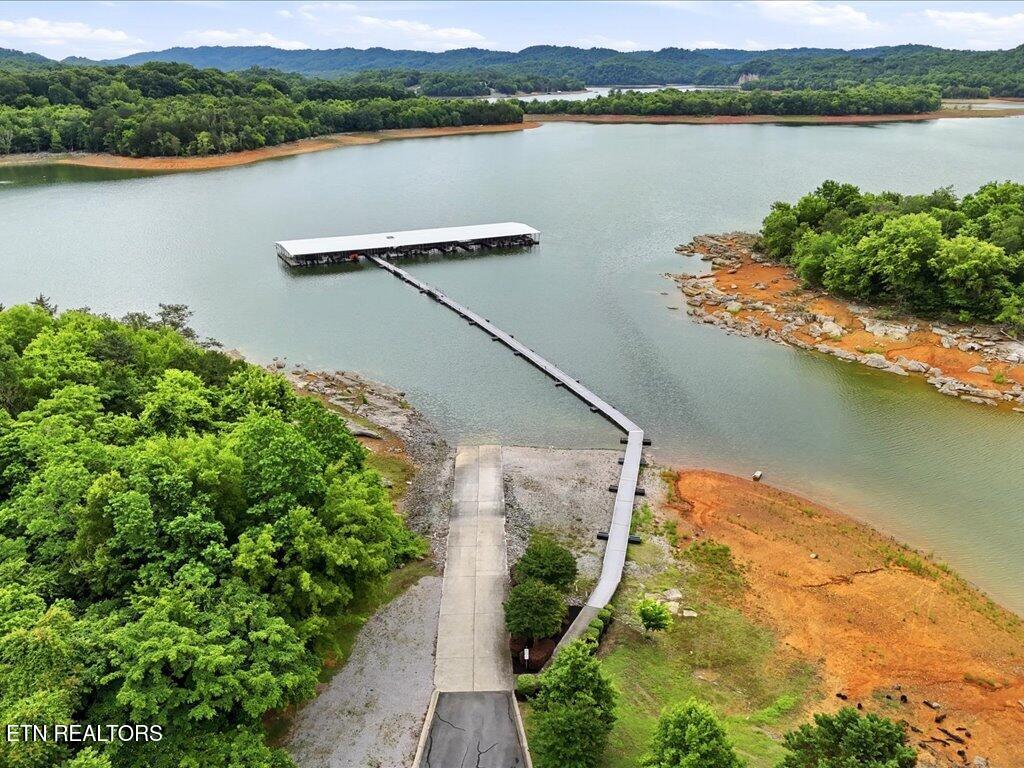 2014 Lake Vista Court Mooresburg TN 37811