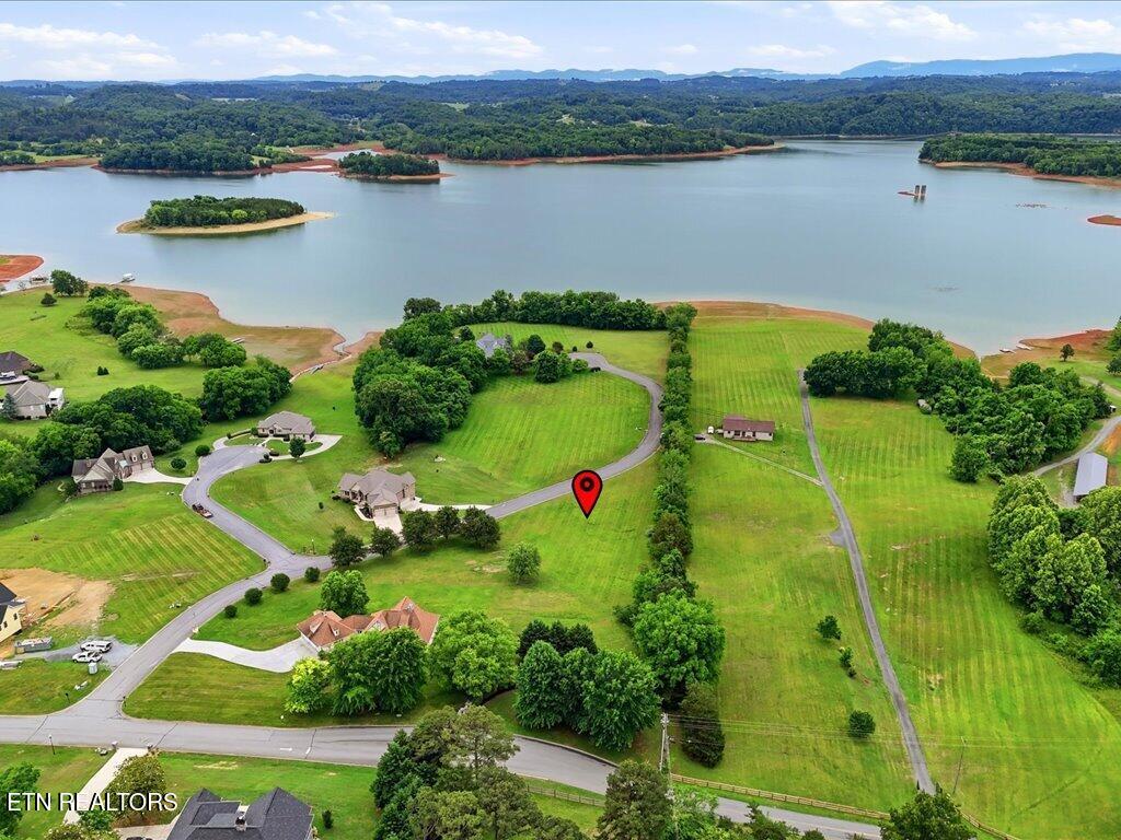 2014 Lake Vista Court Mooresburg TN 37811