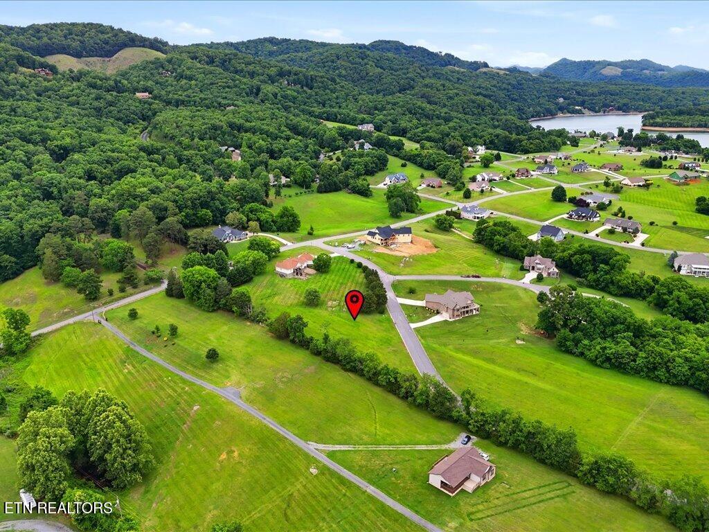2014 Lake Vista Court Mooresburg TN 37811