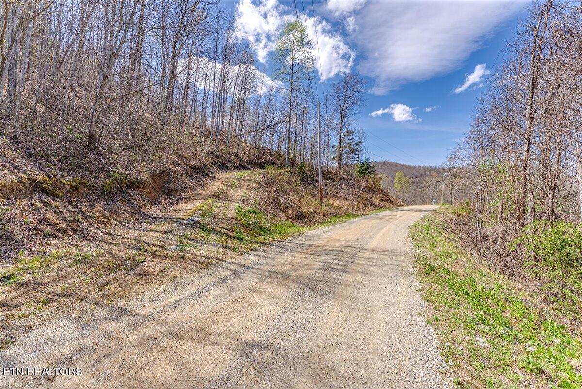 422 Crooked Branch Road Huntsville TN 37756