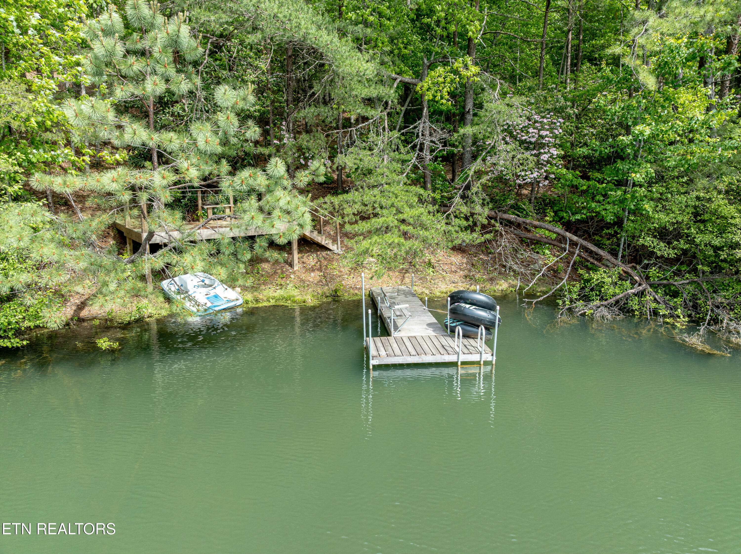 6163 Sandy Stand Road Tallassee TN 37878