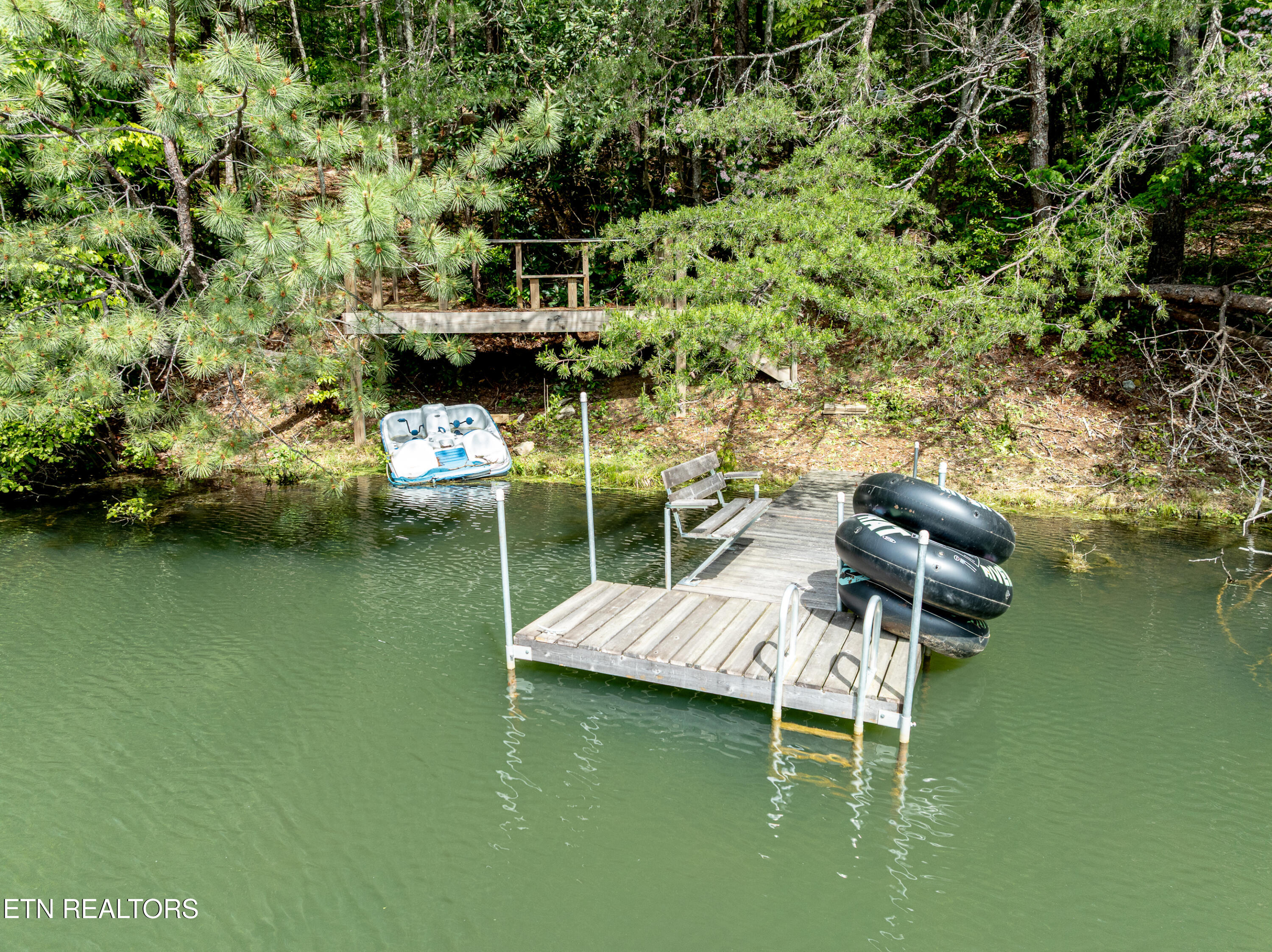 6163 Sandy Stand Road Tallassee TN 37878