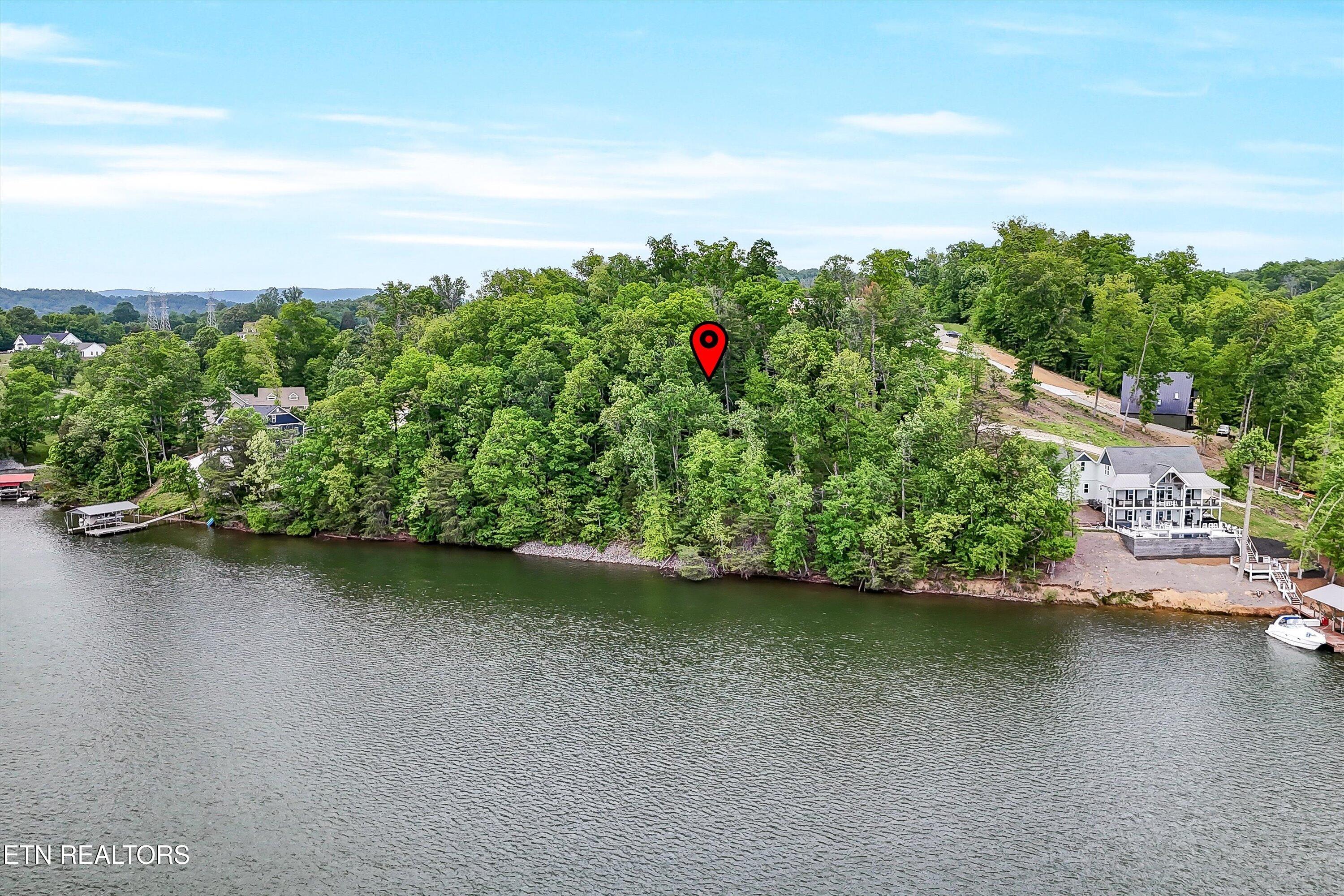 Emory Pointe Lane Harriman TN 37748