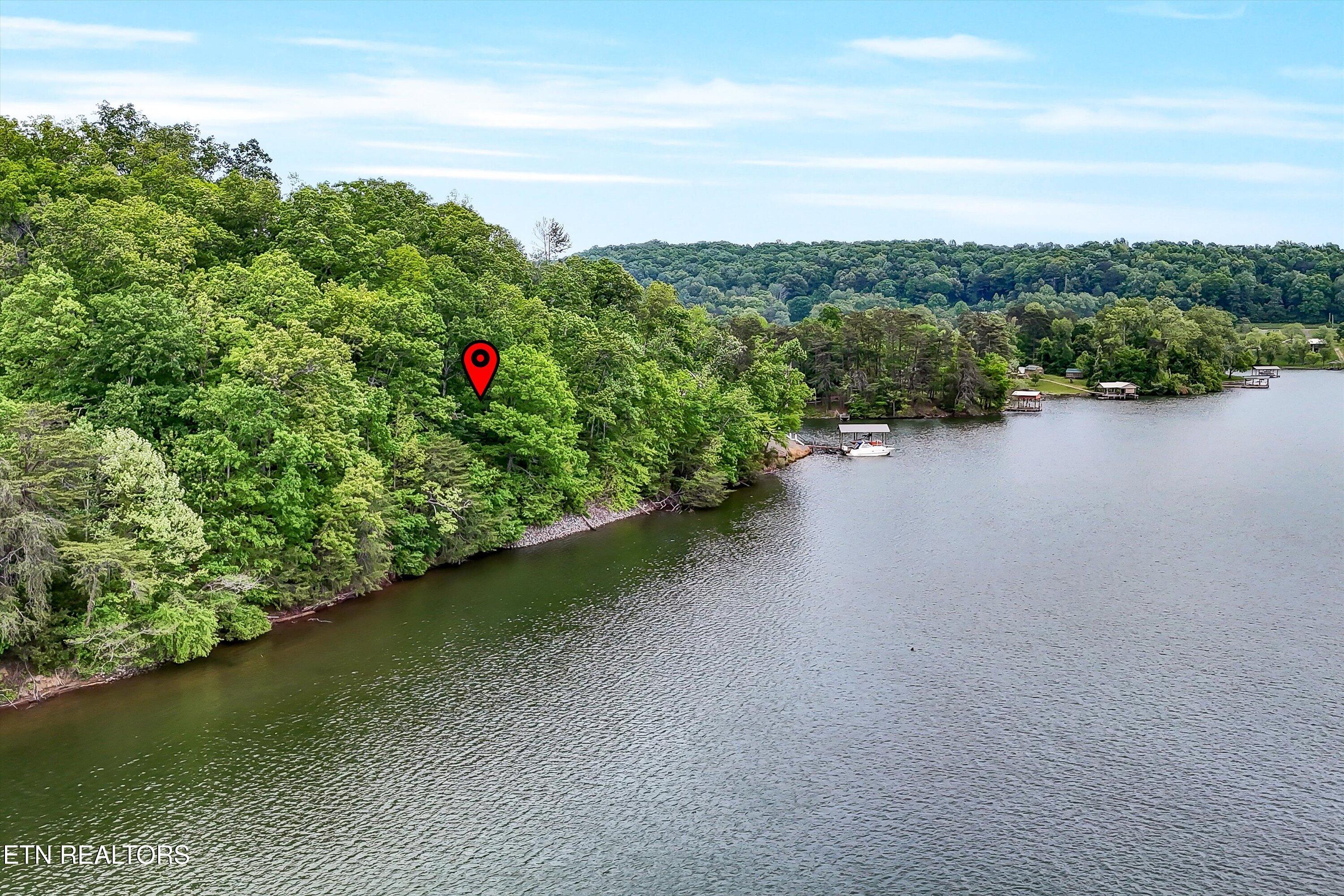 Emory Pointe Lane Harriman TN 37748
