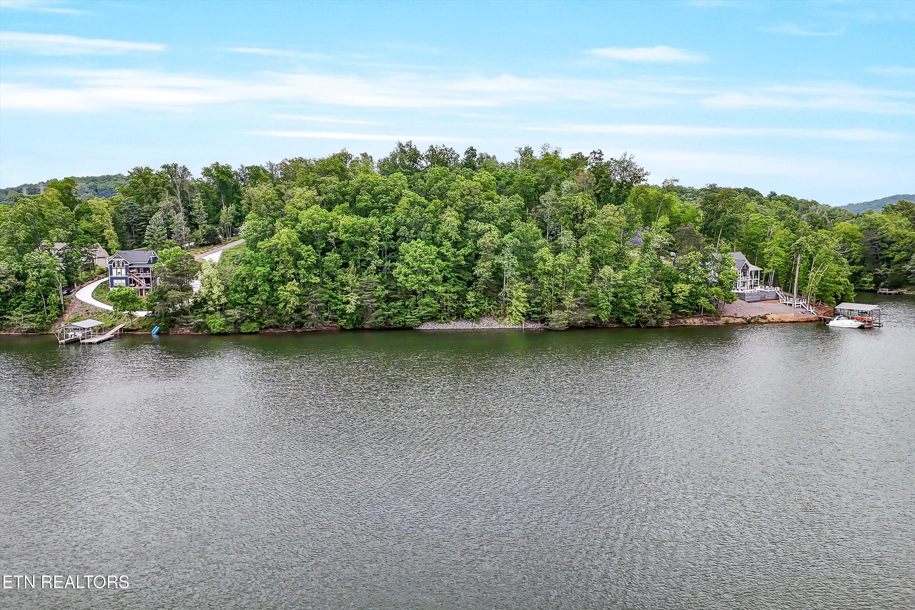 Emory Pointe Lane Harriman TN 37748