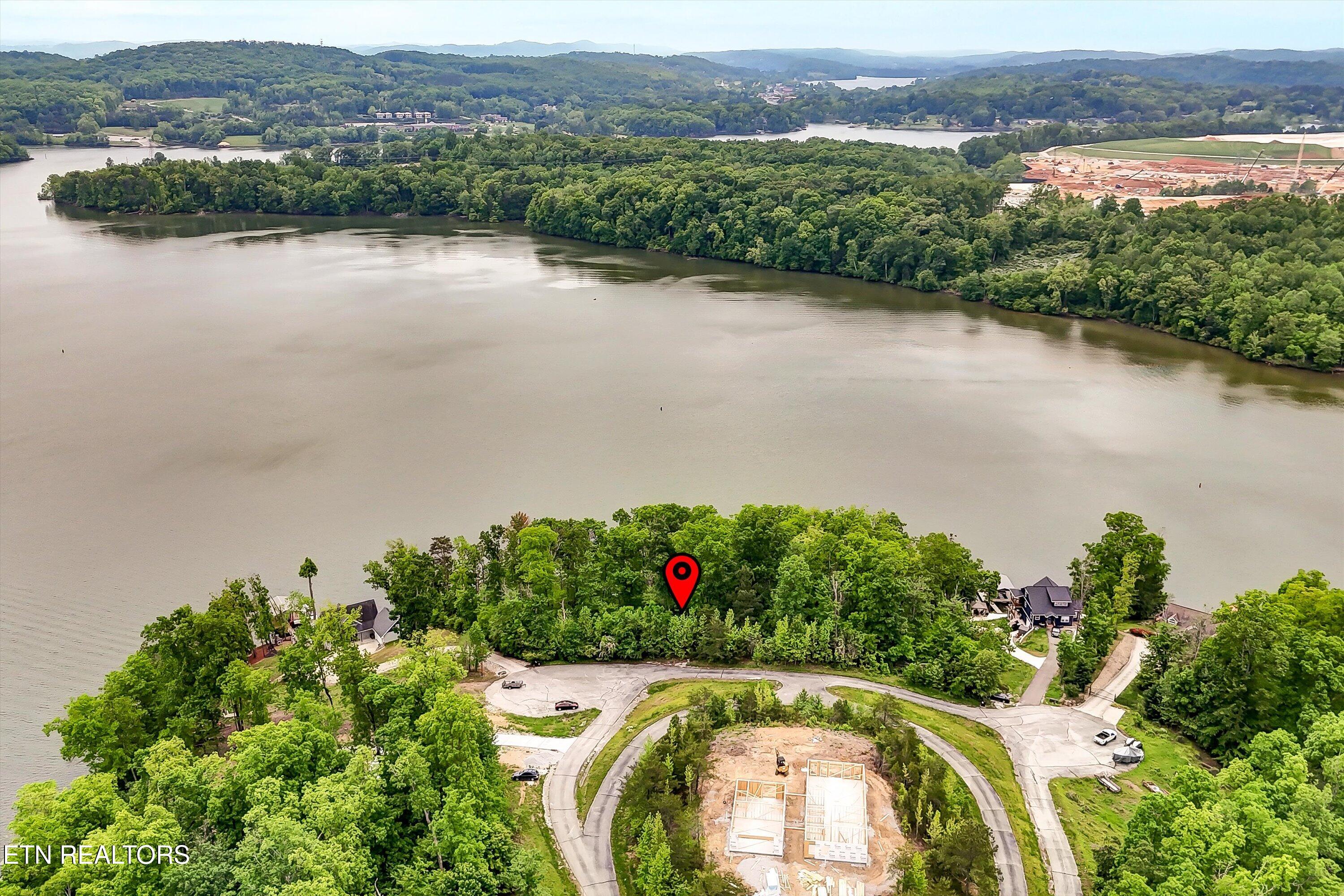 Emory Pointe Lane Harriman TN 37748