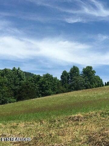 Mountain Perkins Lane Jacksboro TN 37757