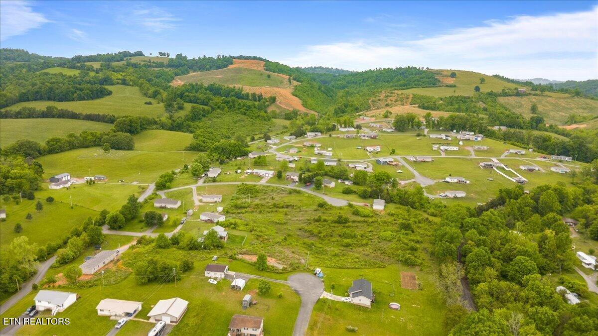 Jean Woods Tazewell TN 37879