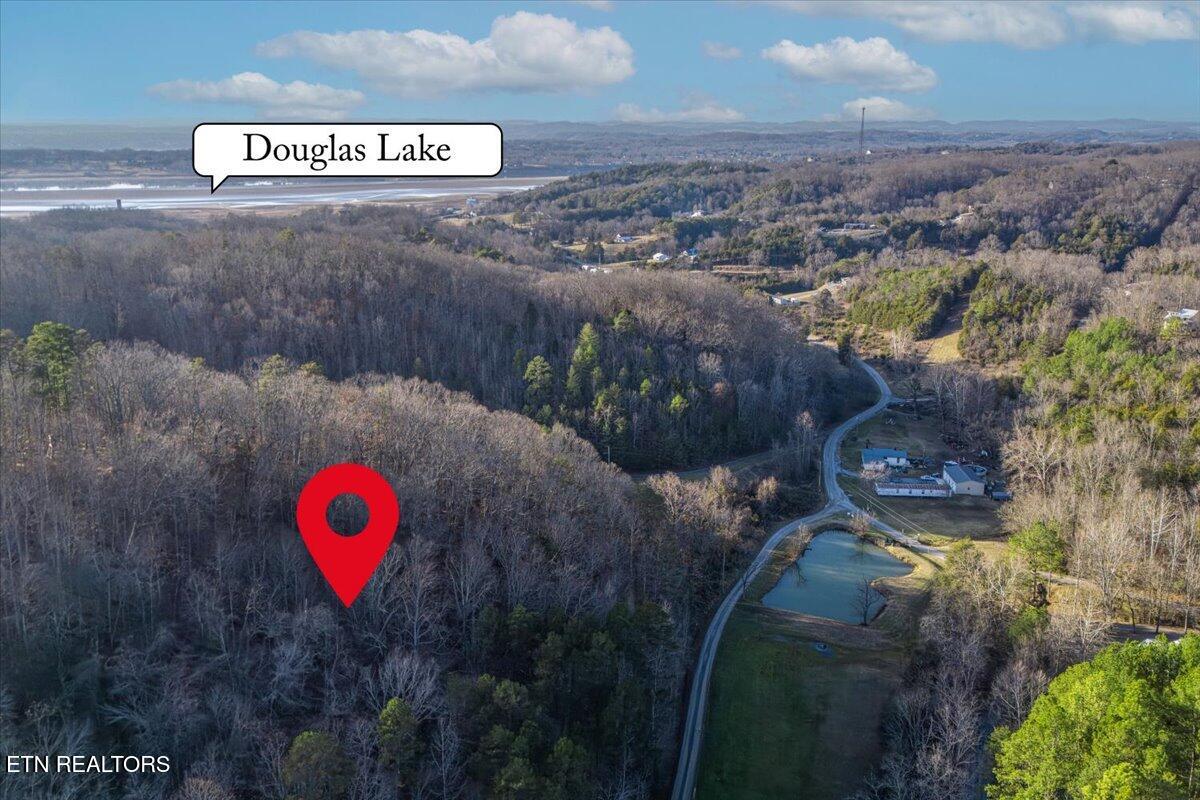 5± Acres Lamplighter Way Newport TN 37821