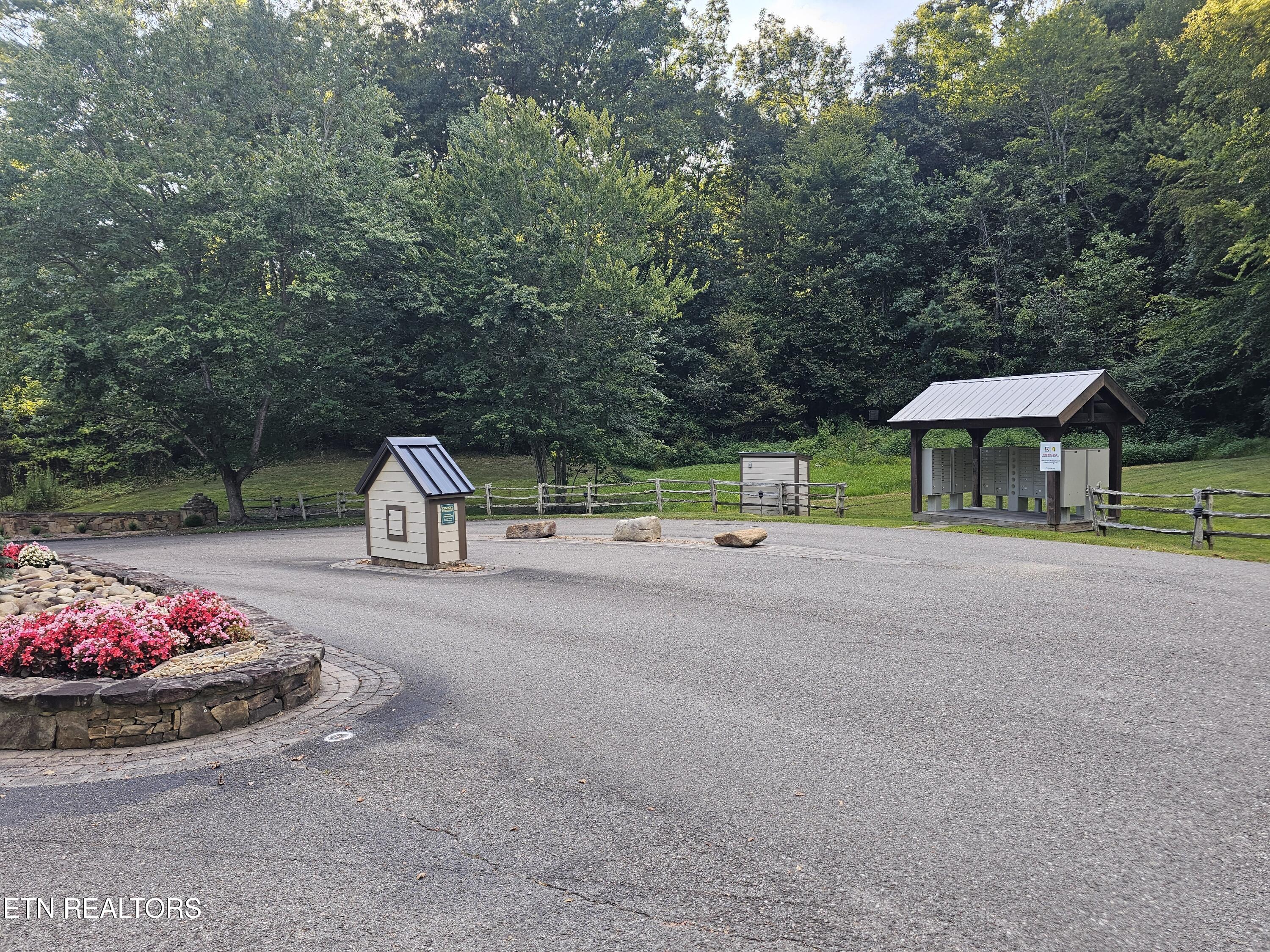 231 Low Gap Trail Townsend TN 37882