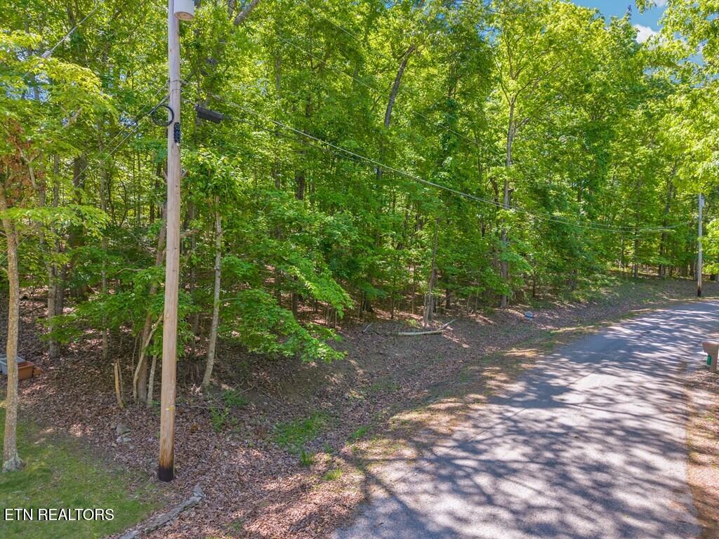 22 Harley Circle Crossville TN 38558