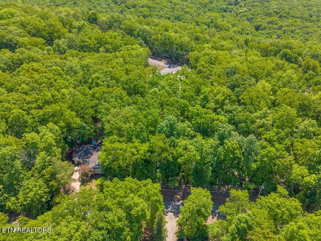 22 Harley Circle Crossville TN 38558