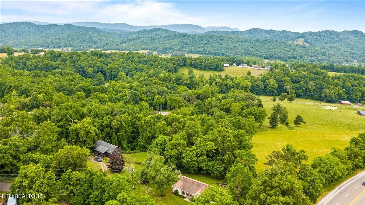 Gregory Lane Maynardville TN 37807
