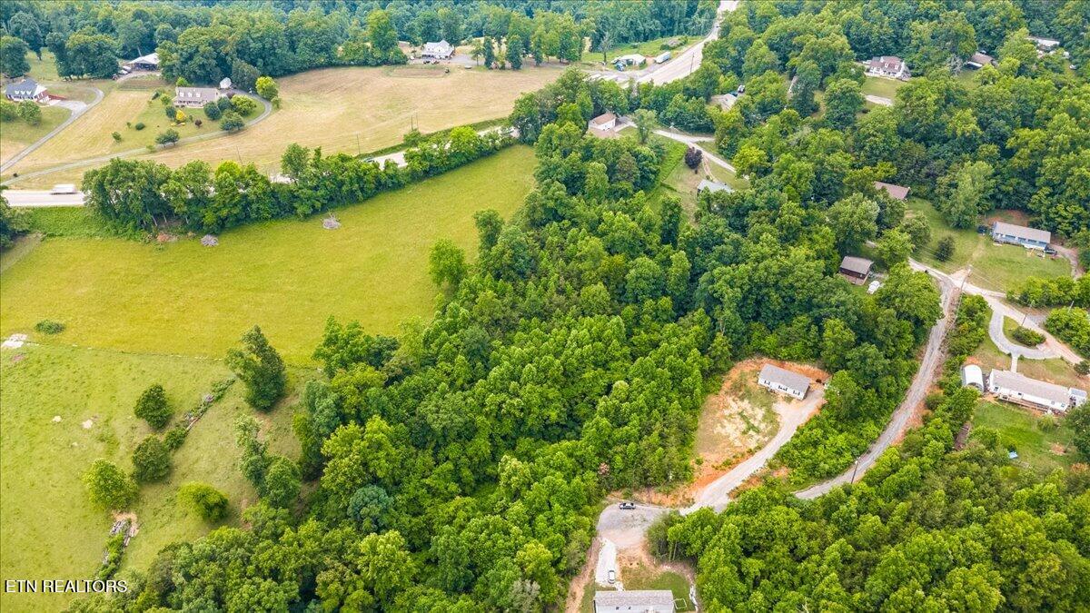 Gregory Lane Maynardville TN 37807