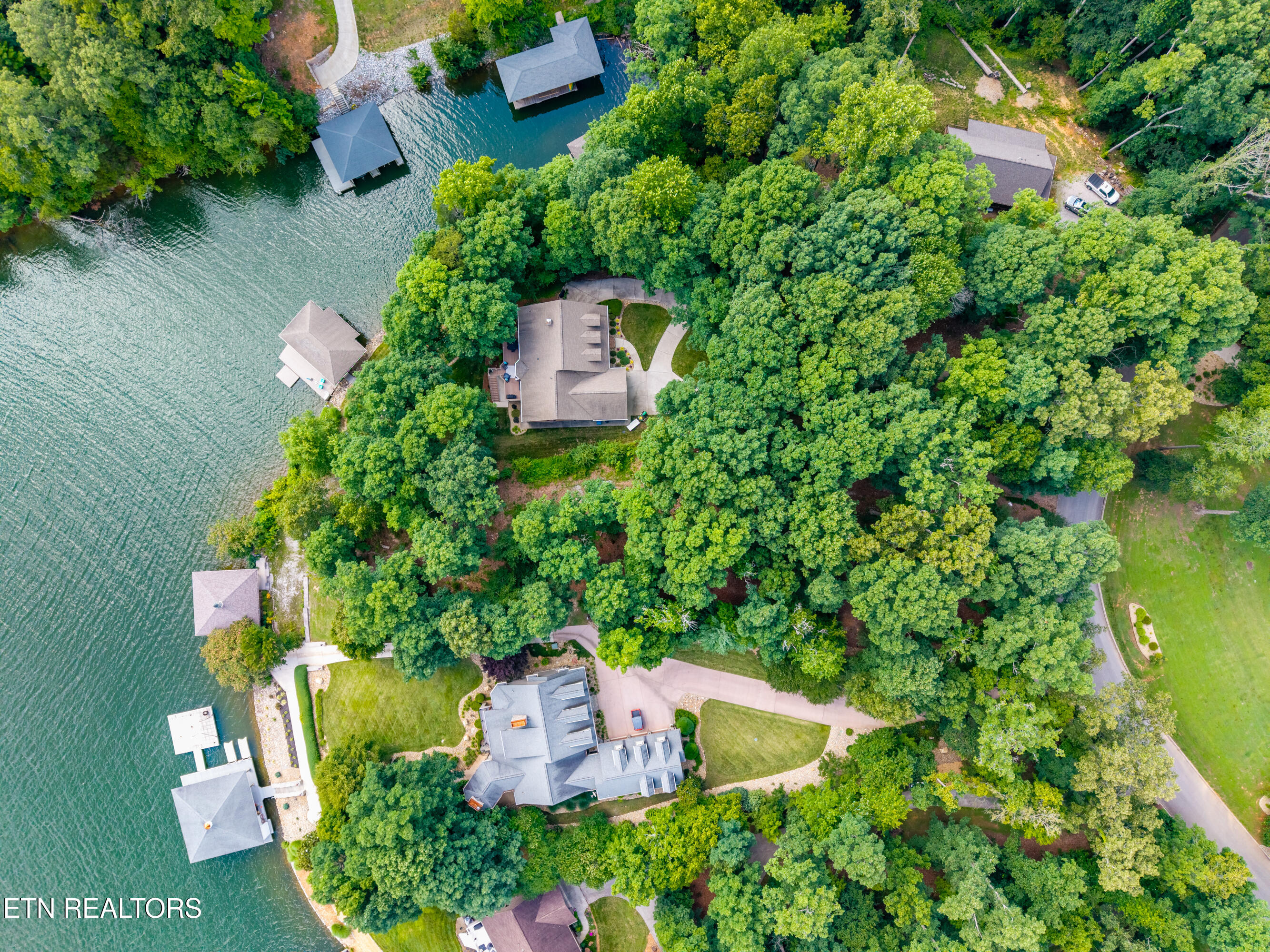 927 Windridge Road Friendsville TN 37737