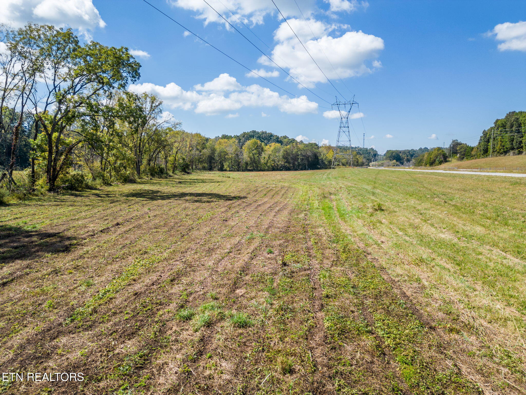 3151 W Lamar Alexander Parkway Friendsville TN 37737